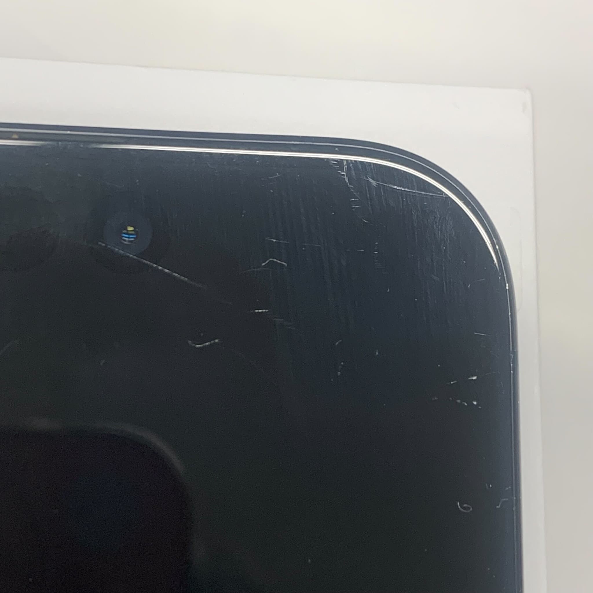 iPhone 15 Pro 画面割れ 買取価格50,000円 実物写真3